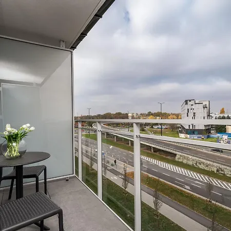 Pileckiego 59 & Parking By Perfect Apart 422 & 357 Warsaw Exterior photo