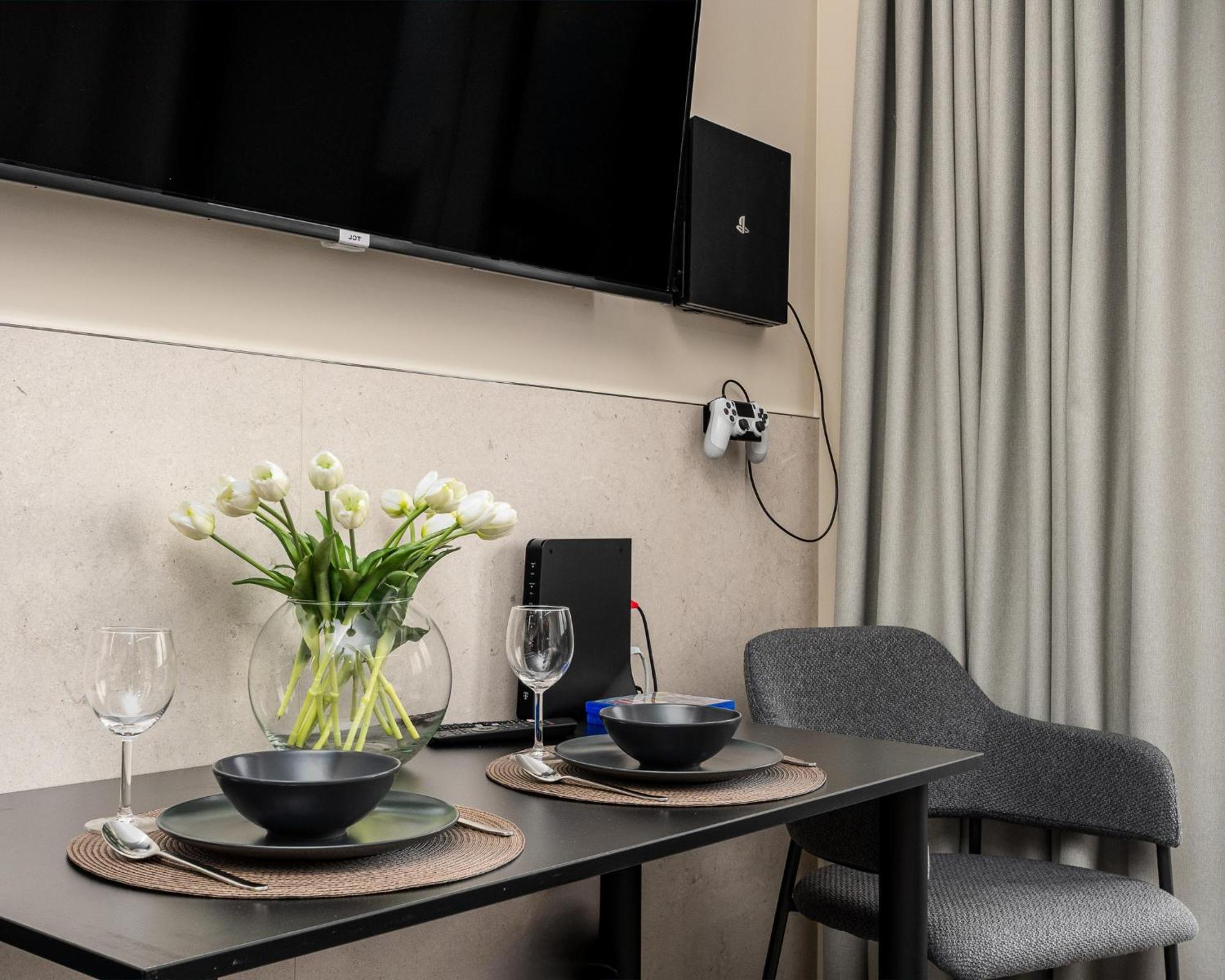 Apartment Pileckiego 59 & Parking By Perfect 422 & 357 *